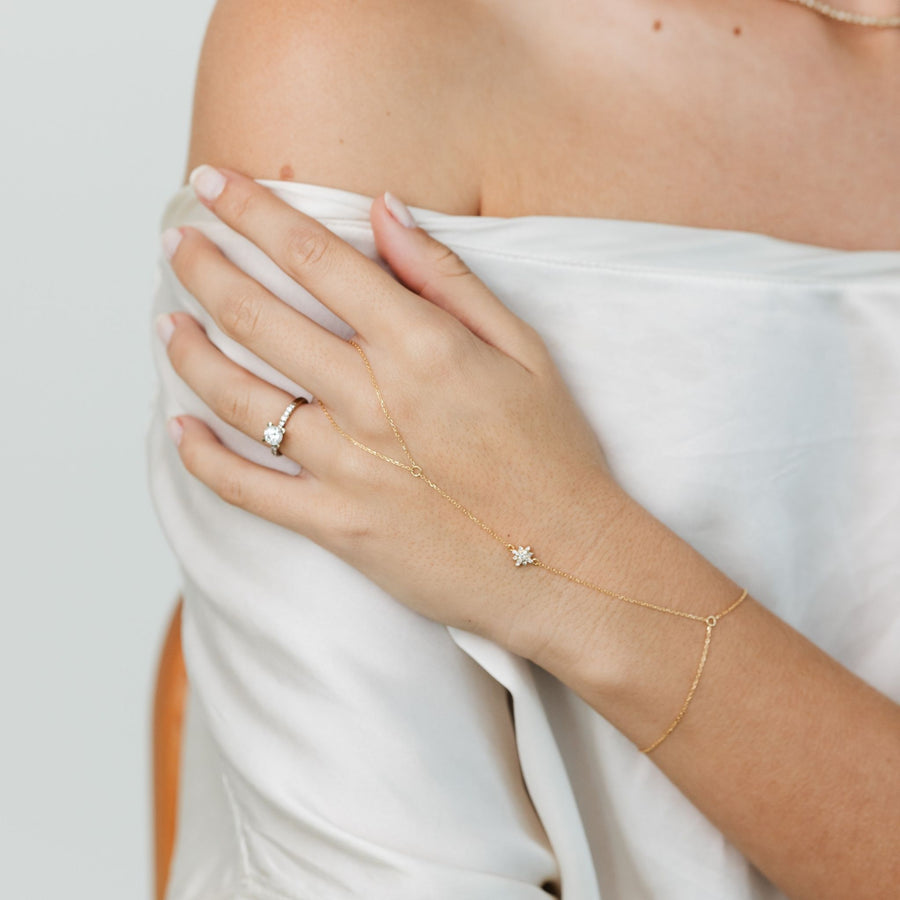 Hand Chain Luce